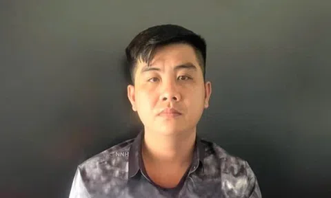 Dùng tài khoản 'ảo' do nhóm hoạt động rửa tiền cung cấp để đi lừa đảo
