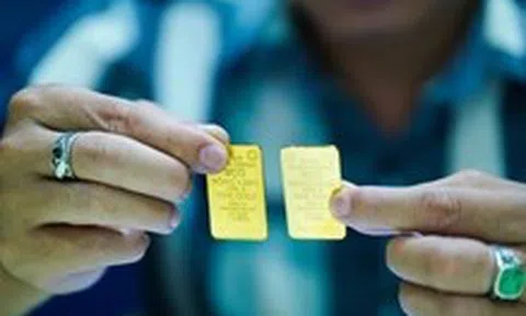 Giá vàng thế giới bật tăng trở lại
